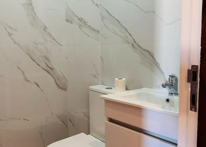 Casa Do Mercado - Totalmente Remodelado Lägenhet Braga